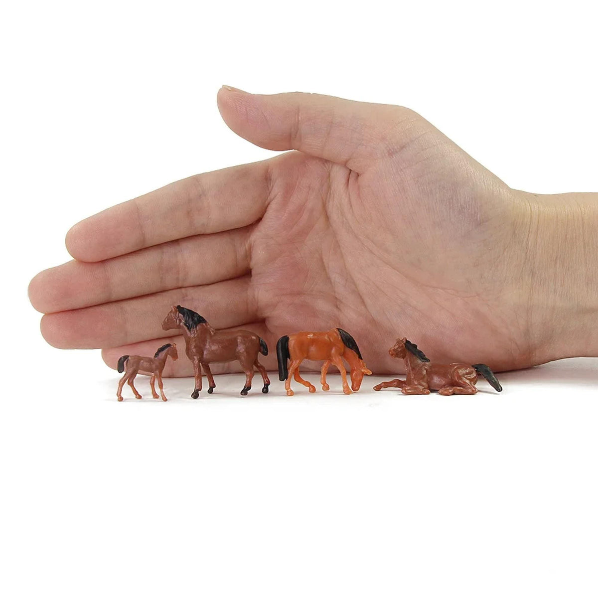 30pcs Ho Scale 1:87 Painted Model Brown Horse Figures Farm Animals Scenery Layout