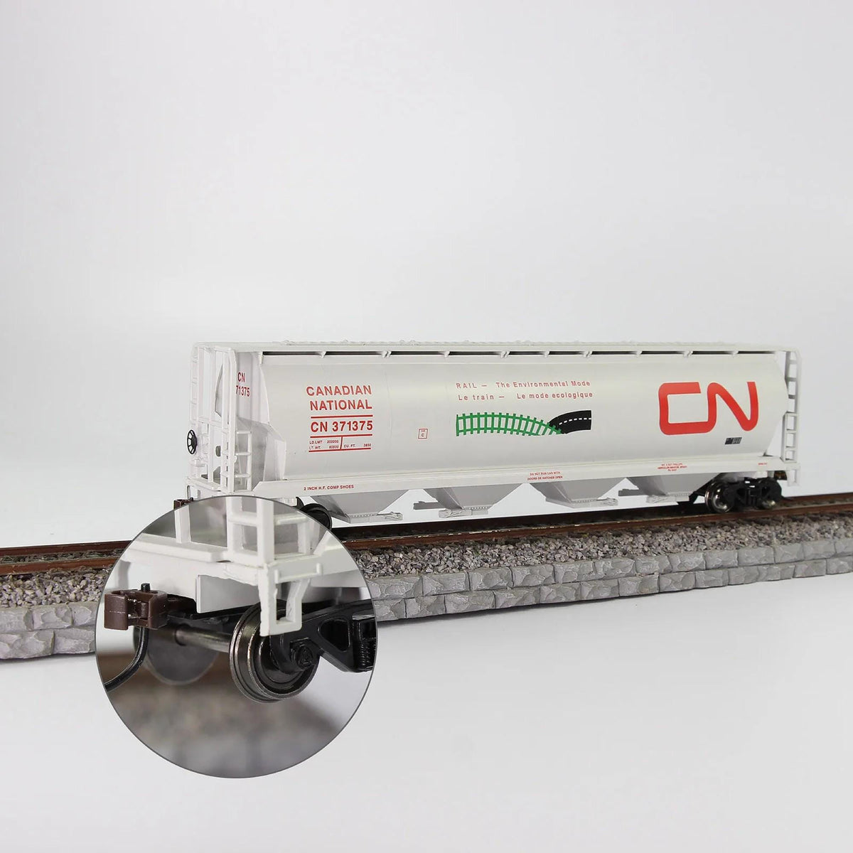 HO Scale 1:87 33" Metal Wheelsets – 12/24 Pack C8725