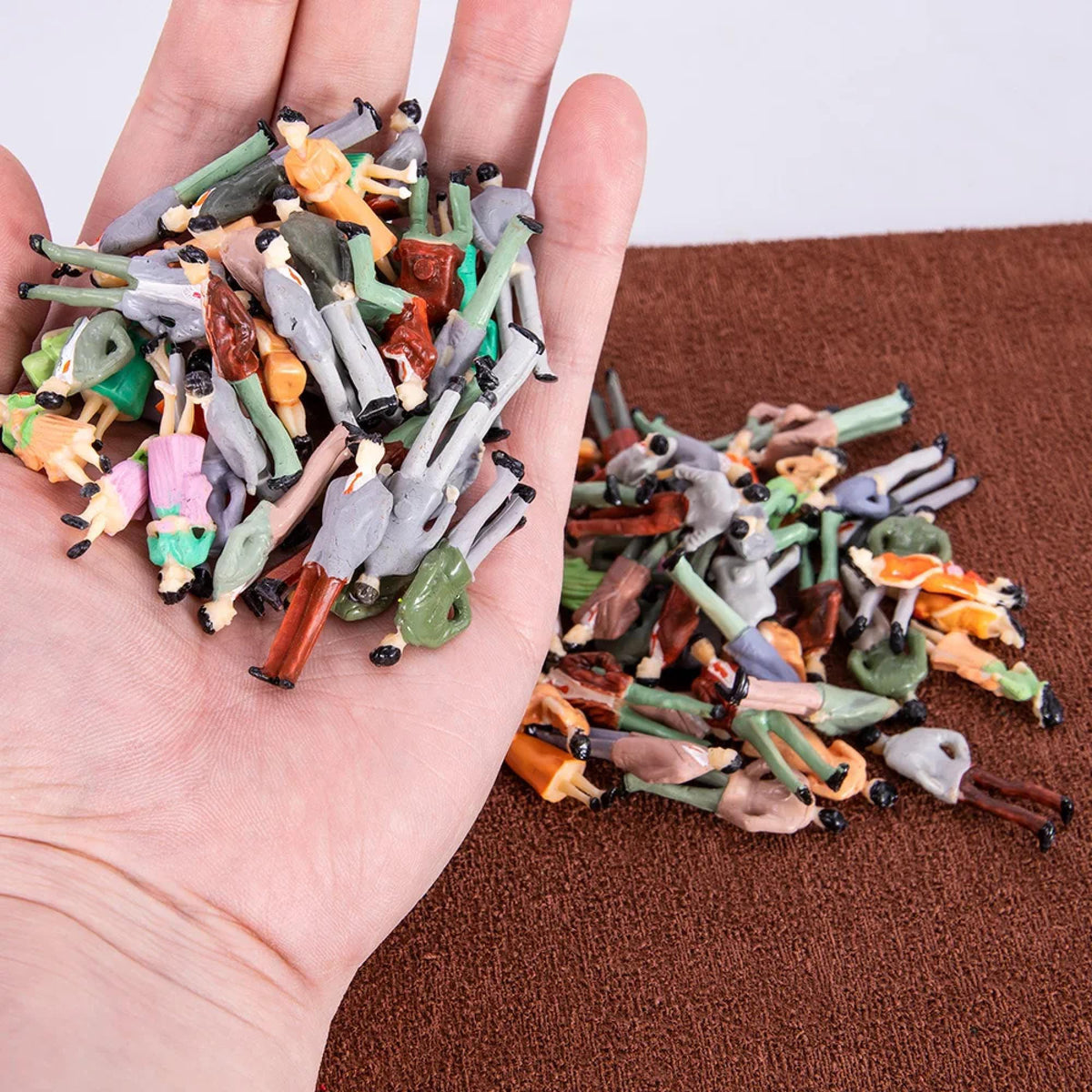 Army Green Model Trees: HO OO Scale Diorama Scenery - 100 Pcs