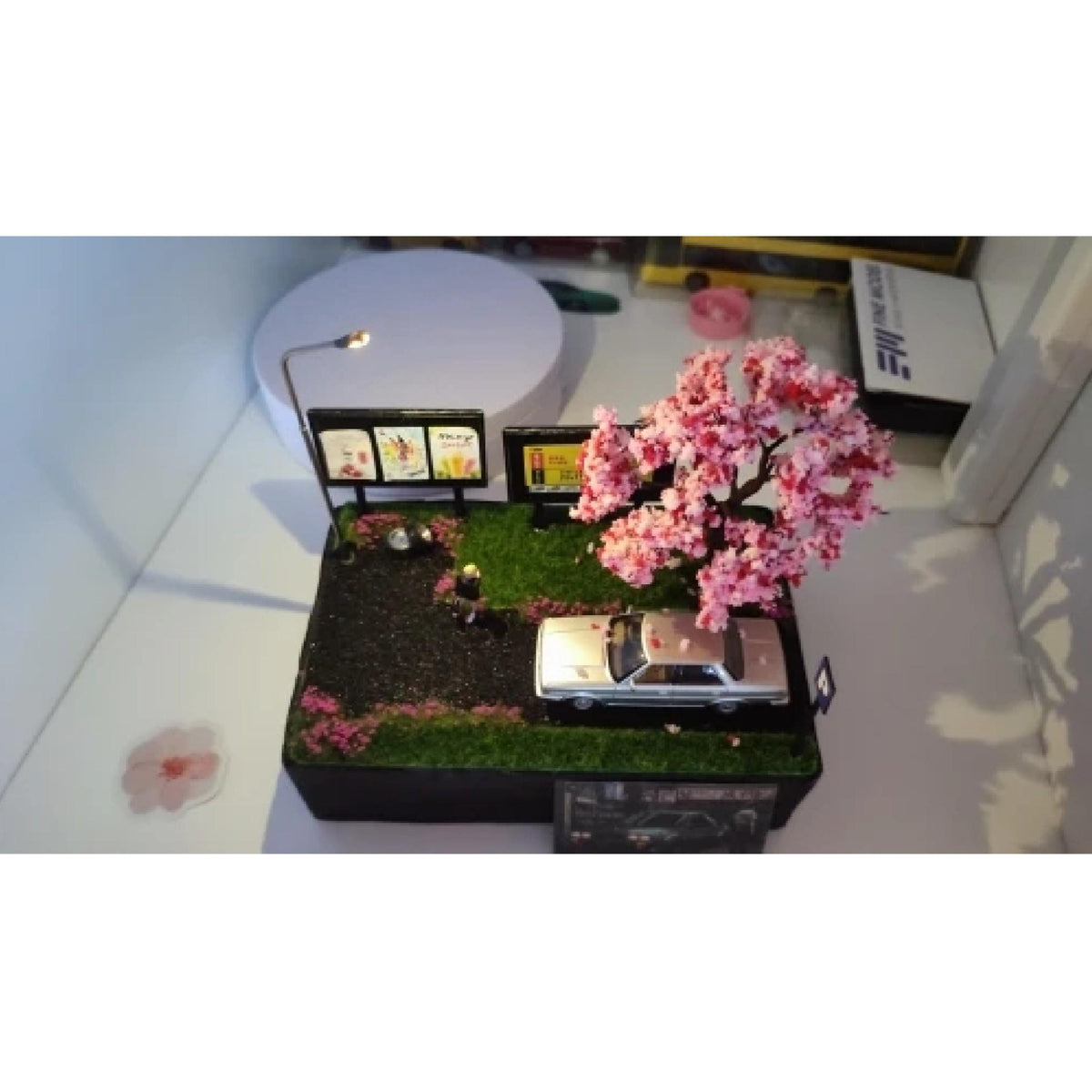 Miniature Cherry Blossom Tree: Wire Sakura Model for Diorama, Dollhouse